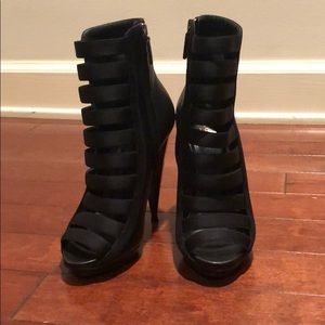 Gucci Black Ladder Strap Booties